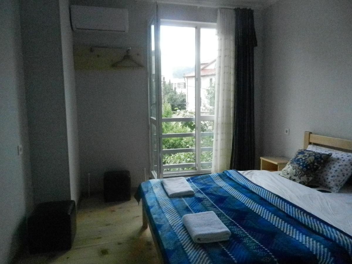 Guest House Katia Тбилиси Экстерьер фото