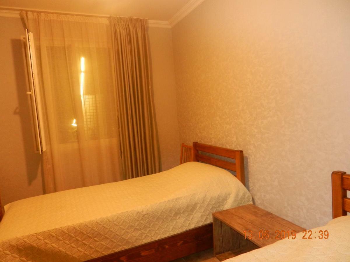 Guest House Katia Тбилиси Экстерьер фото